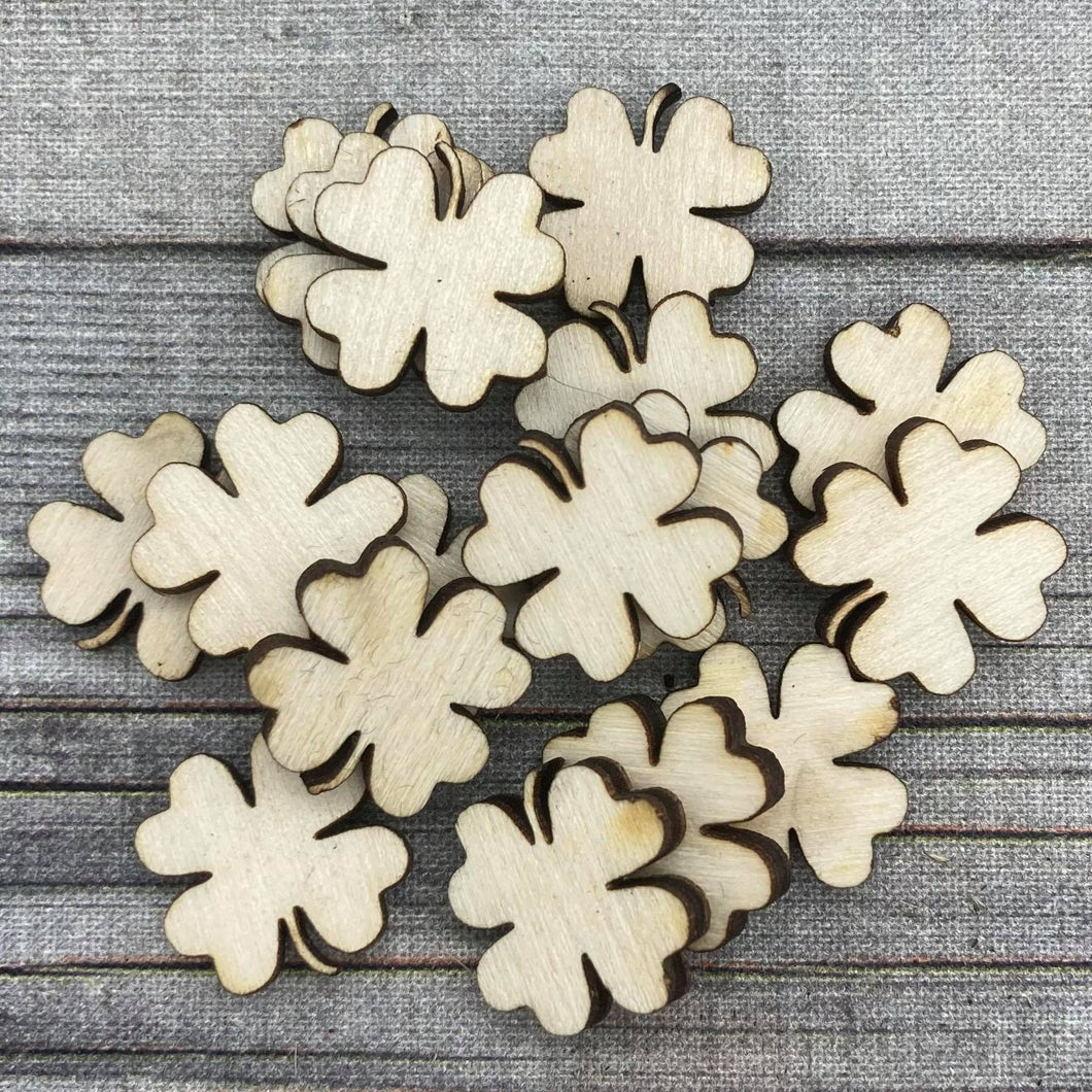 Four Leaf Clover Wood Confetti