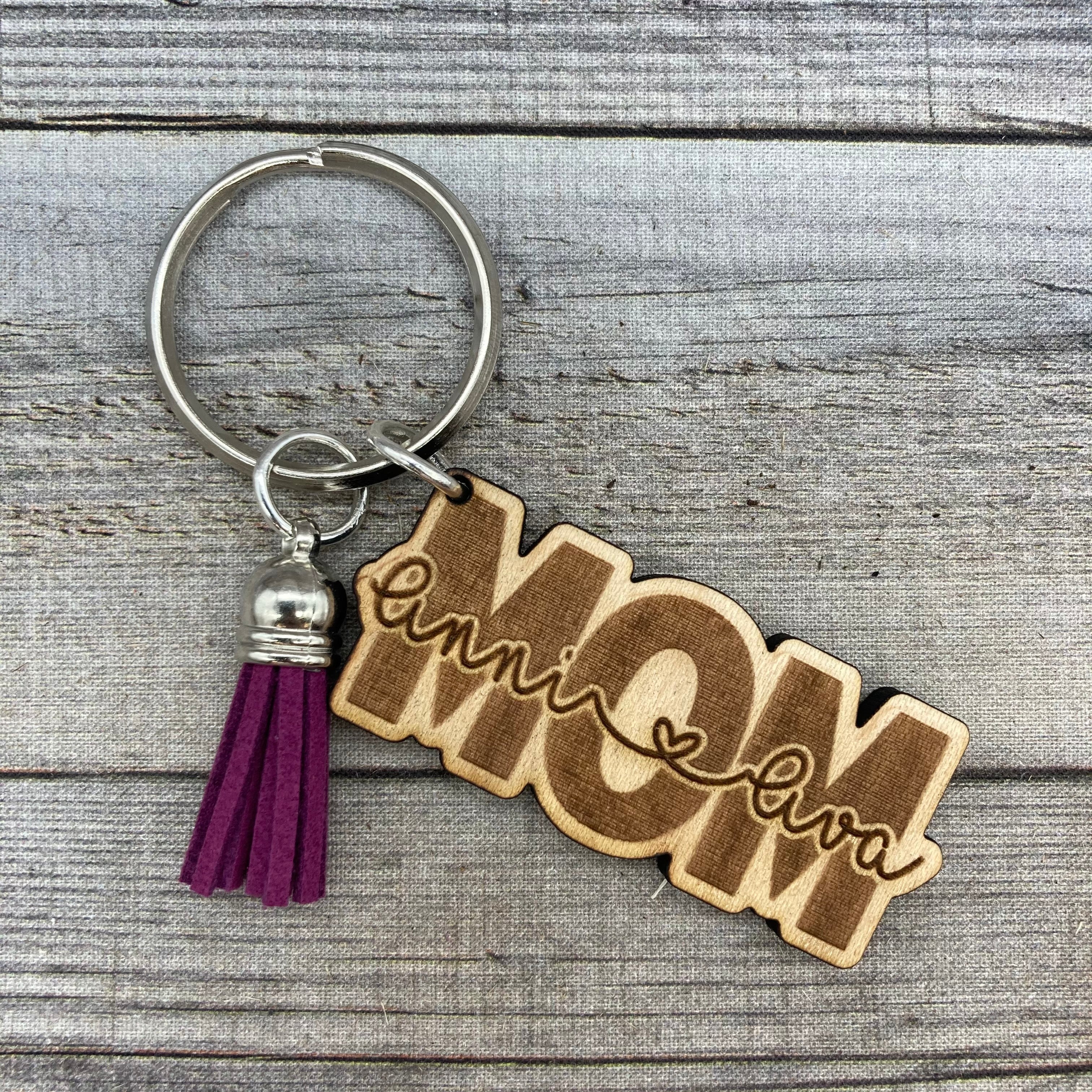 Custom Mom Keychain – Leopard Spot Design